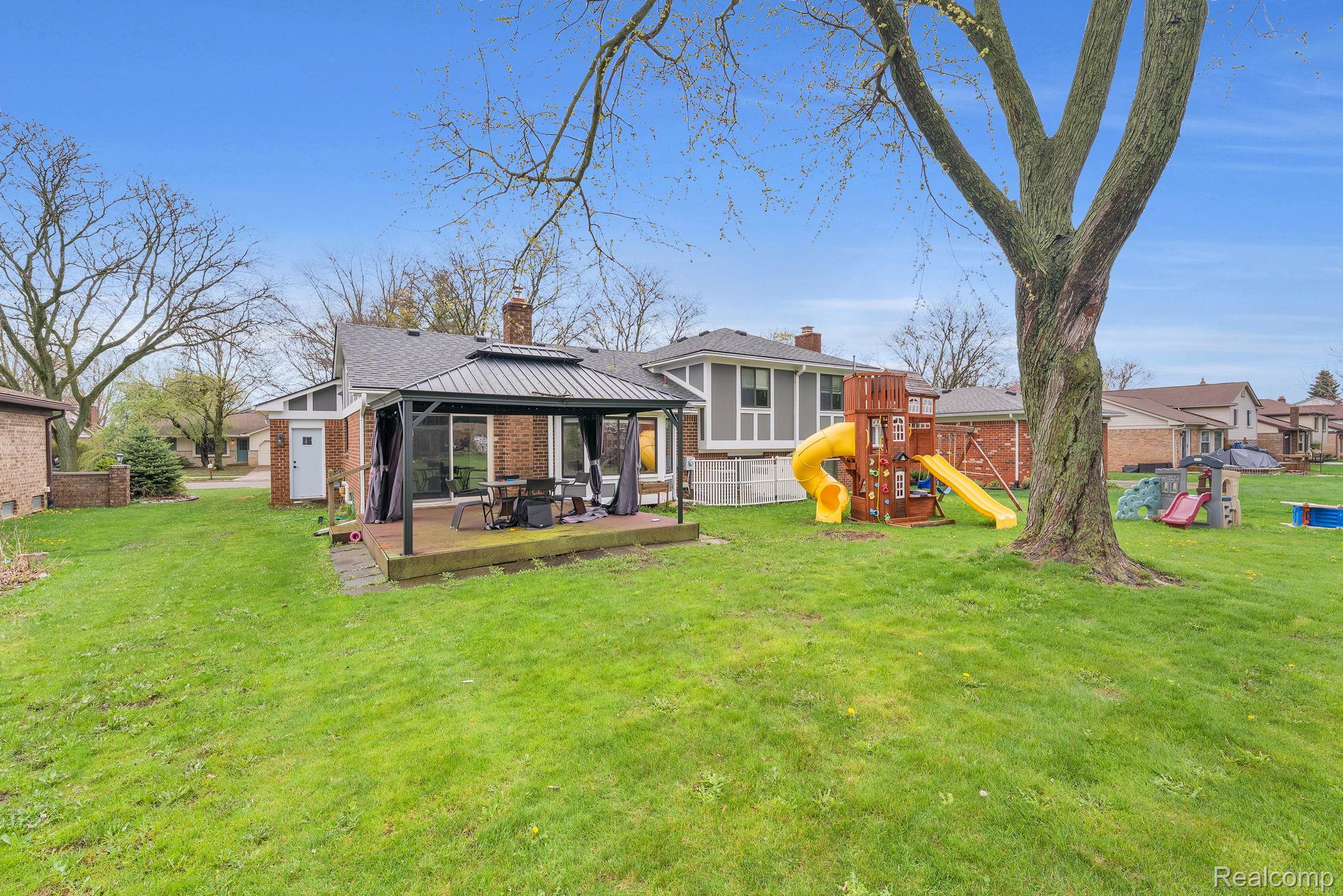 Residential in Canton Charter Township 5