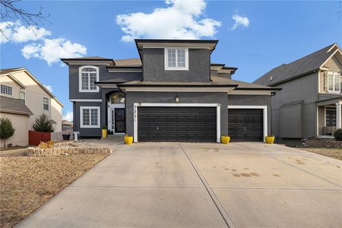 21213 W 113th Pl, Olathe, KS, 66061-2837 | Card Image