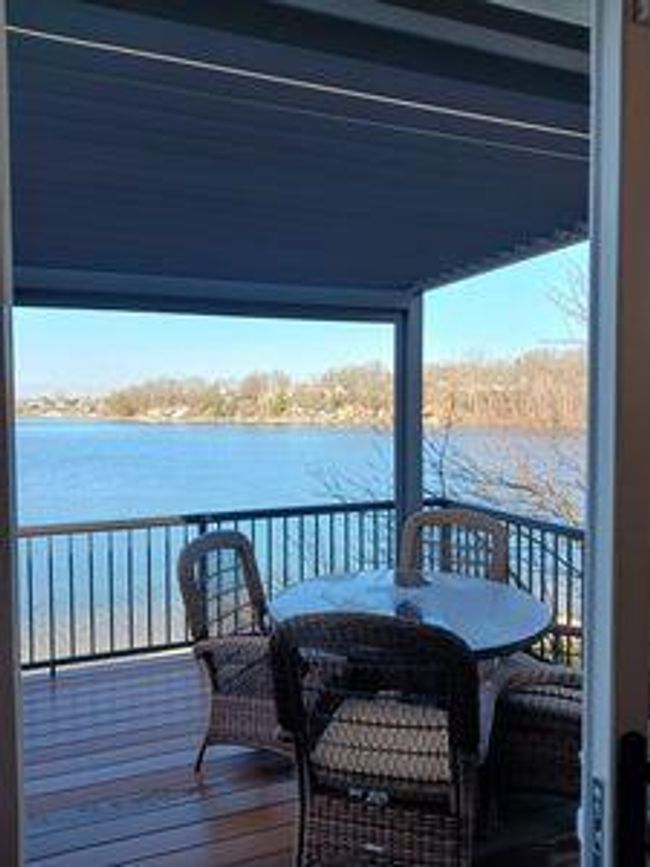935 Stony Lake Ct, Condo with 2 bedrooms, 3 bathrooms and null parking in Oxford MI | Image 28