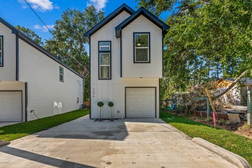 11382 Underwood St, Willis, TX, 77318-7660 | Card Image