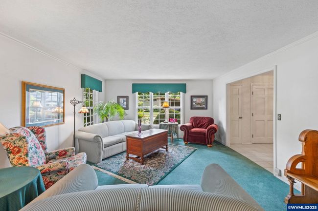 465 Mckinley St Se, House other with 5 bedrooms, 3 bathrooms and null parking in Salem OR | Image 11