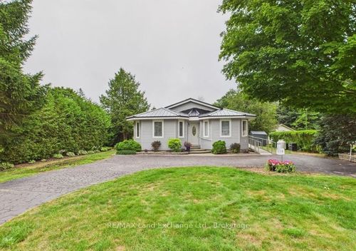 119 Seneca St, Kincardine, ON, N2Z2X3 | Card Image