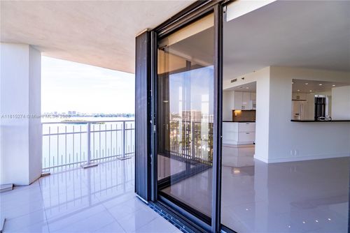 apt-2201-4000 Towerside Ter, Miami, FL, 33138-2241 | Card Image