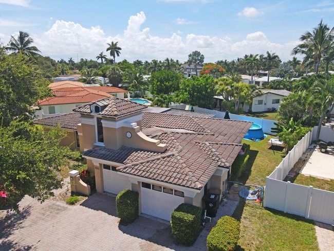 2651 Ne 49 Th St, House other with 3 bedrooms, 2 bathrooms and null parking in Lighthouse Point FL | Image 7
