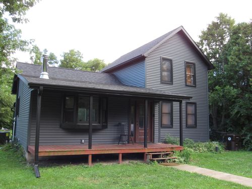 354 W 1st St, Boone Grove, IN, 46302 | Card Image