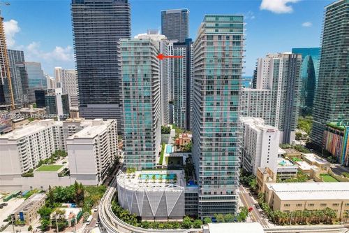 1422-n-1111 Sw 1st Ave, Miami, FL, 33130-5401 | Card Image