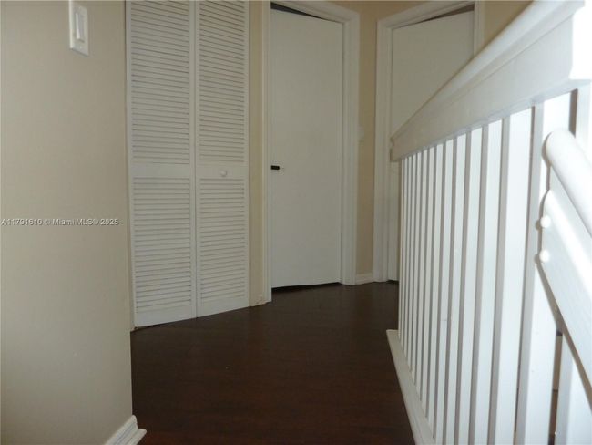 17050 Nw 22 Nd St, Townhouse with 3 bedrooms, 3 bathrooms and null parking in Pembroke Pines FL | Image 17