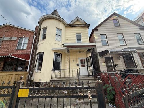 740 E 218th St, Bronx, NY, 10467-5804 | Card Image
