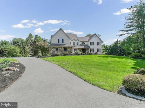 286 Hickory Dr, KENNETT SQUARE, PA, 19348-1549 | Card Image