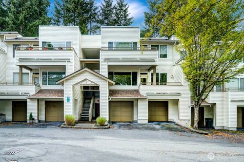a203-7583 Old Redmond Rd, Redmond, WA, 98052-4251 | Card Image