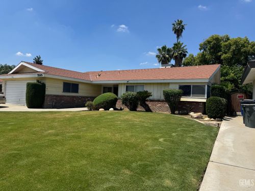3509 Mccourry St, Bakersfield, CA, 93304-6434 | Card Image