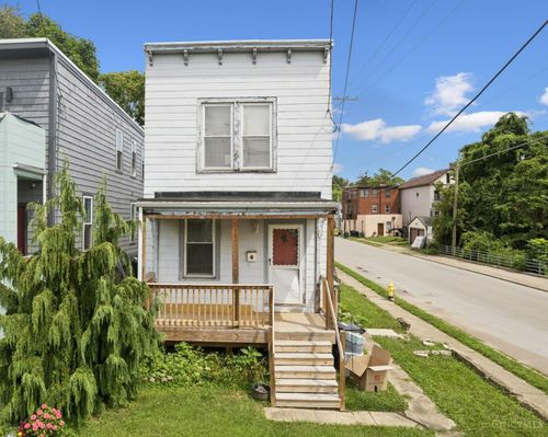 1996 Kinney Ave, Cincinnati, OH, 45207-1942 | Card Image
