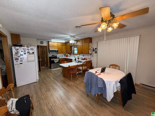 310 S 4 Th St, House other with 3 bedrooms, 2 bathrooms and null parking in Mapleton IA | Image 20