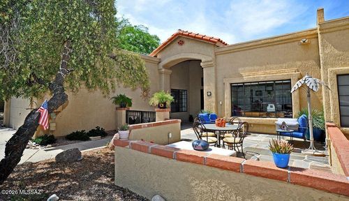 781 E Camino Corrida, Oro Valley, AZ, 85704-7649 | Card Image