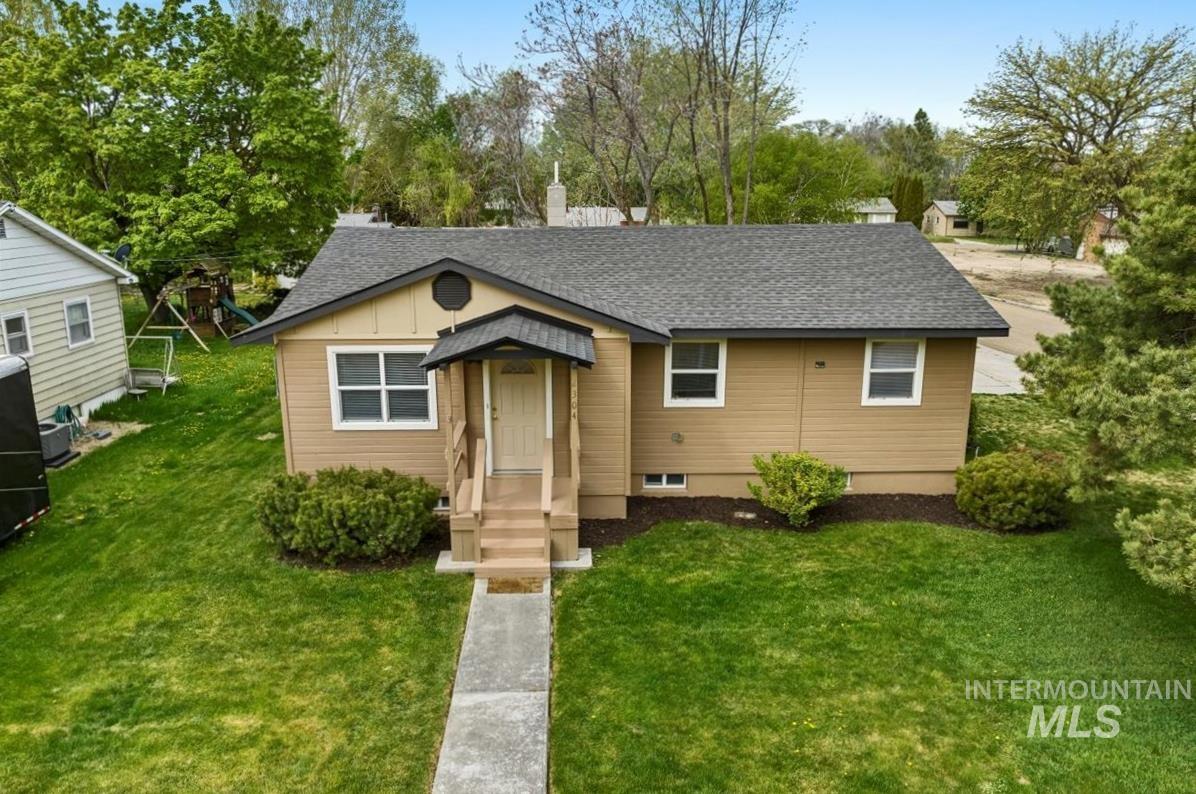 Wisconsin Ave, Caldwell, ID 83605