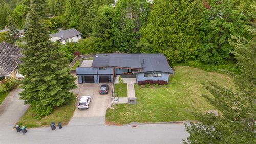 2361 Friedel Cres, Squamish, BC, V0N0P3 | Card Image