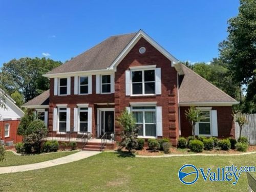 3318 Cedarhurst Dr Sw, Decatur, AL, 35603-3112 | Card Image