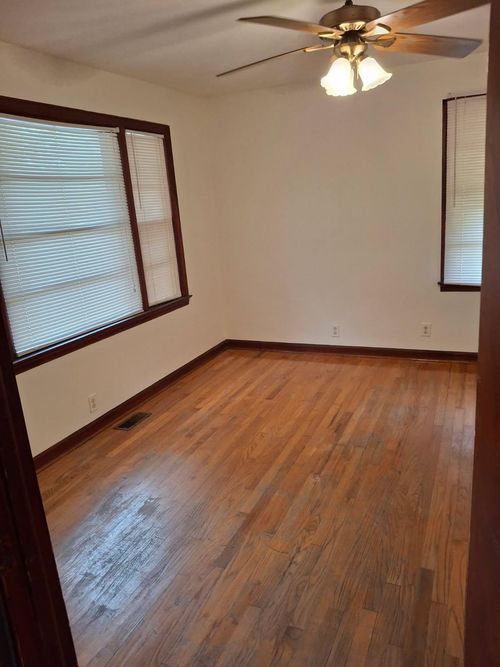 b-9-321 Laurents, Aiken, SC, 29801 | Card Image