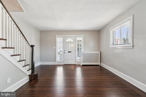 335 Darby Ter, DARBY, PA, 19023-2610 | Card Image