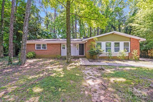6513 Old Post Rd, Charlotte, NC, 28212-6751 | Card Image