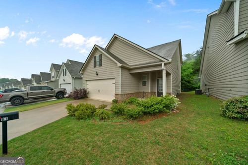 61 Castlemoor Loop, Adairsville, GA, 30103-4786 | Card Image