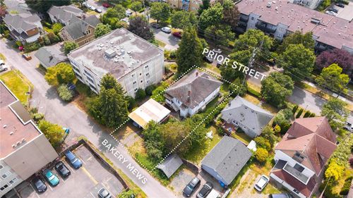 2639 Prior St, Victoria, BC, V8T3X7 | Card Image