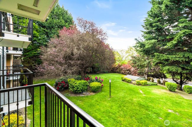 E204 - 15210 Macadam Rd S, Condo with 2 bedrooms, 2 bathrooms and 1 parking in Tukwila WA | Image 29
