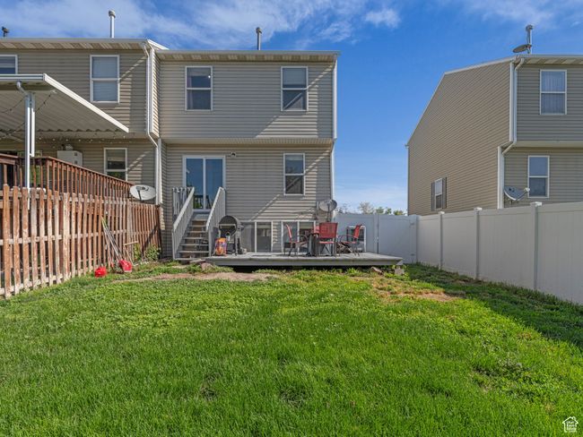 Back of house featuring a deck | Image 40