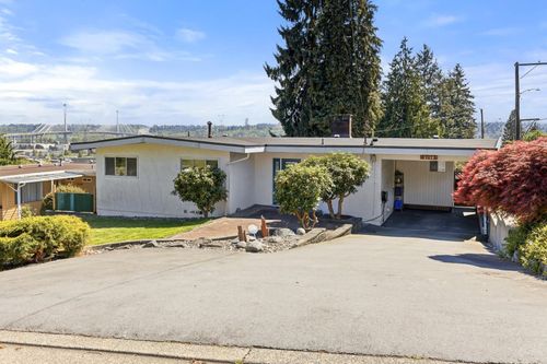 2190 Hillside Ave, Coquitlam, BC, V3K1L2 | Card Image