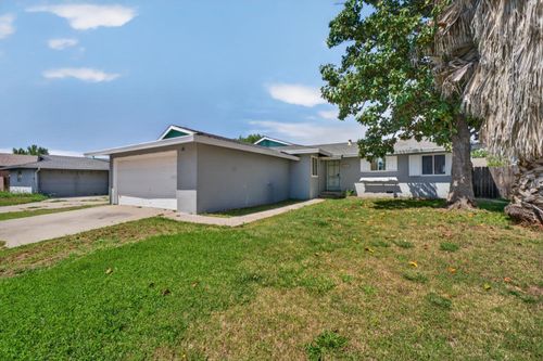 771-771 April Ln, Yuba City, CA, 95991-1926 | Card Image