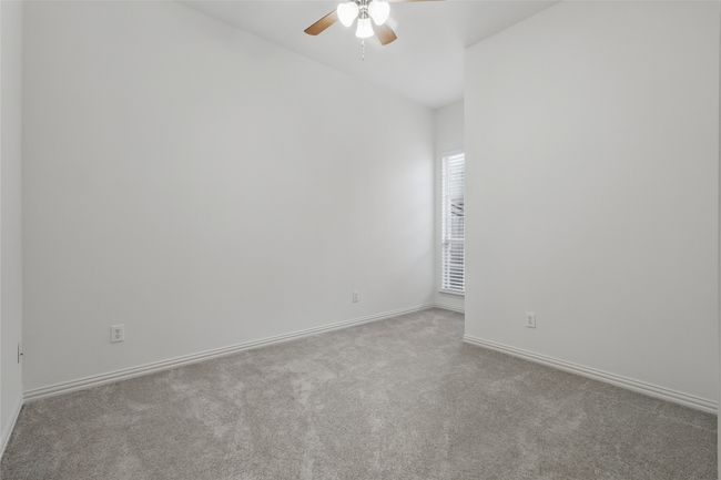 Guest Bedroom 2 on Level 1 | Image 19