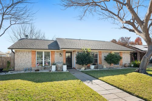 1250 Valencia Ln, Lewisville, TX, 75067-5636 | Card Image