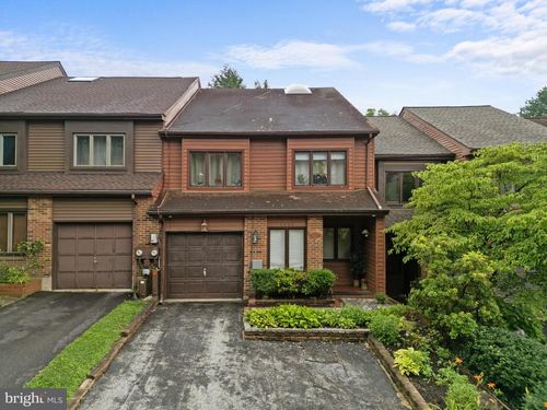 5446 Doral Dr, WILMINGTON, DE, 19808-2625 | Card Image