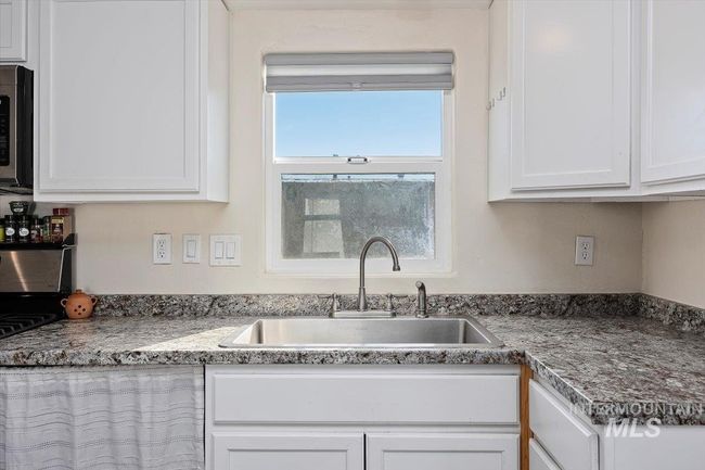 TRLR-62 - 1015 N Fir St, Home with 3 bedrooms, 2 bathrooms and null parking in Jerome ID | Image 6