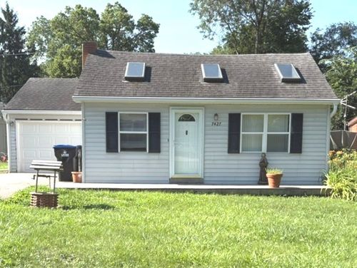 7427 Cedar Drive, Wonder Lake, IL, 60097 | Card Image