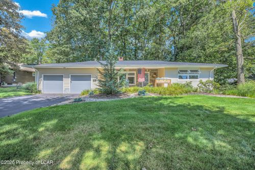 28 Garden Ave, Mountain Top, PA, 18707-1517 | Card Image