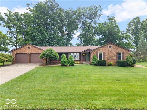 4786 Beechmont Drive, Anderson, IN, 46012 | Card Image