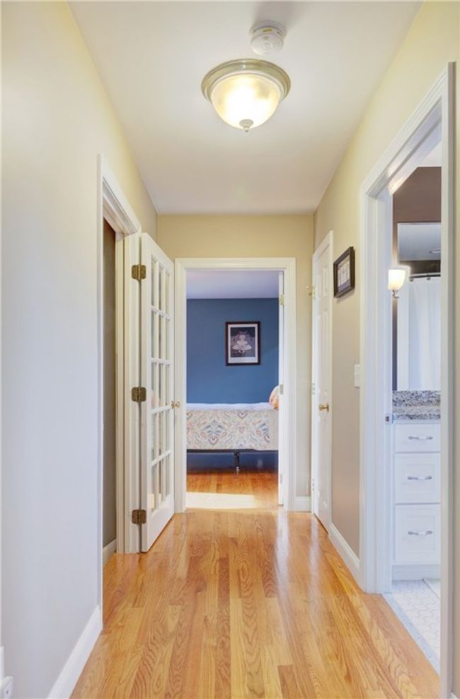 Hallway second floor | Image 28