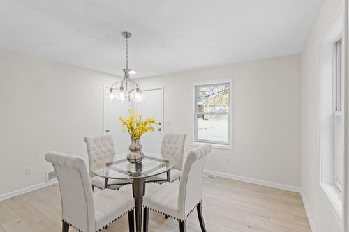 2210 Irving Ave N, Minneapolis, MN, 55411-2554 | Card Image