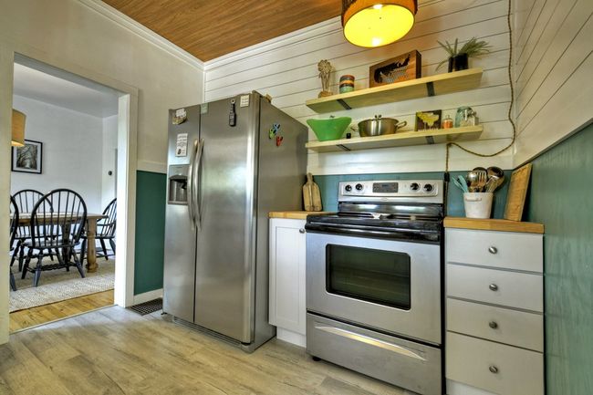 102 Riverview St, Home with 3 bedrooms, 2 bathrooms and null parking in Copperhill TN | Image 17