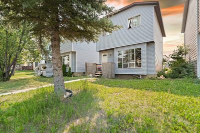 43 Martindale Blvd Ne, House detached with 4 bedrooms, 2 bathrooms and 2 parking in Calgary AB | Image 3