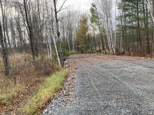 106 Perth St, Elgin, ON, K0G1E0 | Card Image