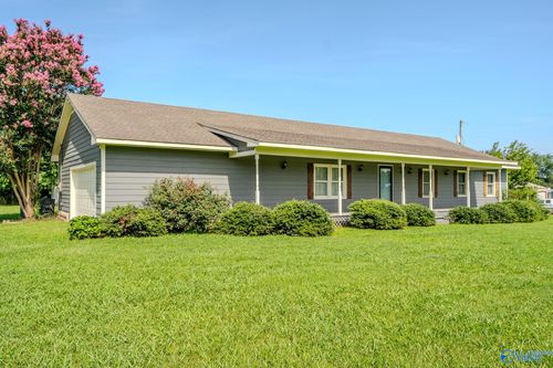 239 County Road 372, Trinity, AL, 35673-3106 | Card Image