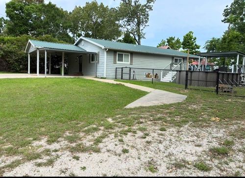 311 Casablanca Dr, Pointblank, TX, 77364-4438 | Card Image