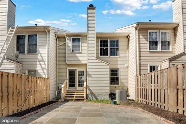 7523 Westmore Dr, Townhouse with 3 bedrooms, 4 bathrooms and null parking in SPRINGFIELD VA | Image 35