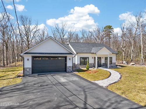 110 Middleton Dr, Milford, PA, 18337-9668 | Card Image
