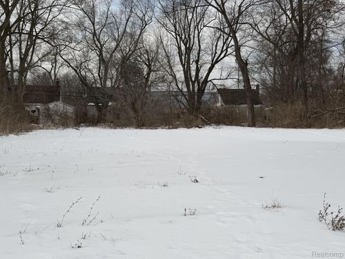 12853 Pierson St, Detroit, MI, 48223-3340 | Card Image