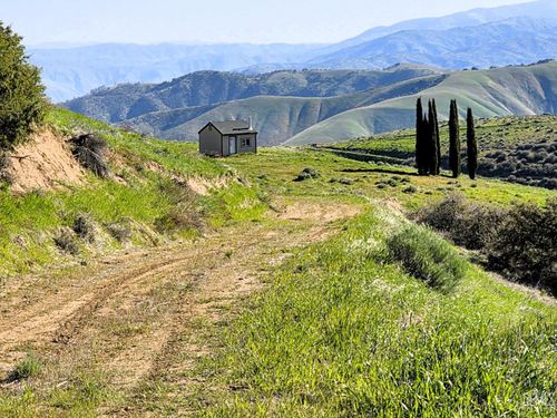 4501 Ridge Route Dr, Lebec, CA, 93243 | Card Image