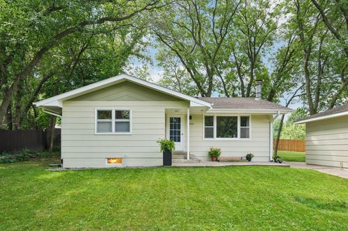 2324 130th Ave Nw, Coon Rapids, MN, 55448-2543 | Card Image