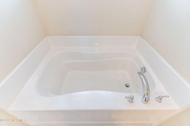 909 Highgrove Dr, House other with 4 bedrooms, 3 bathrooms and 2 parking in Spring Lake NC | Image 22